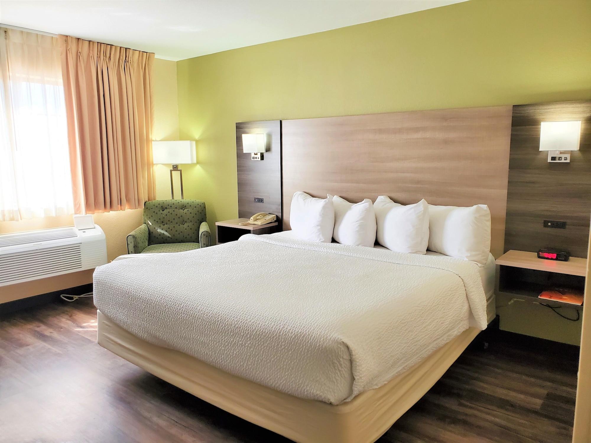 Baymont By Wyndham Santa Fe Hotel Eksteriør billede